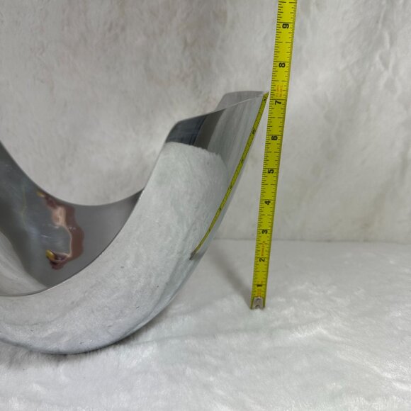 Set Of 2 Modern Silver Aluminum Modern Sculpture Centerpiece bowls Reflective - Picture 6 of 11